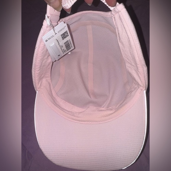 Lululemon Fast and Free Pink Running Hat WovenAir. Size S/M. NWT - Picture 6 of 12